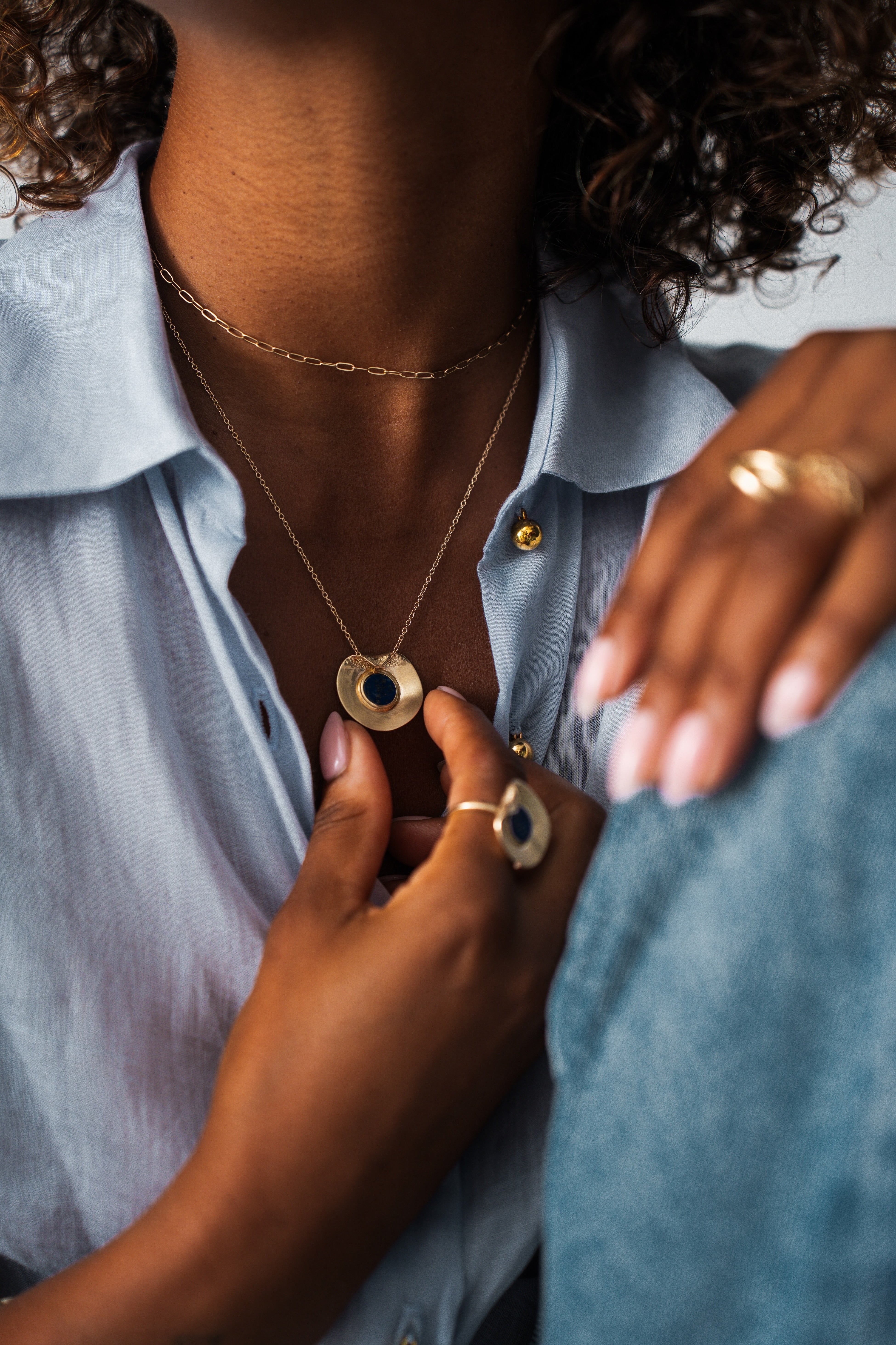 The Fold Necklace – Lapis 14k Gold